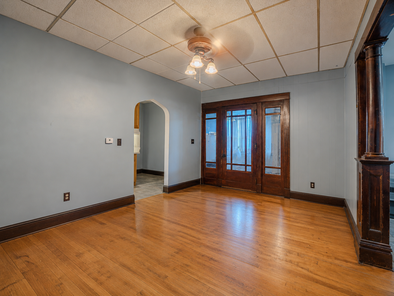 728 Territorial Rd - Photo 2 of 15