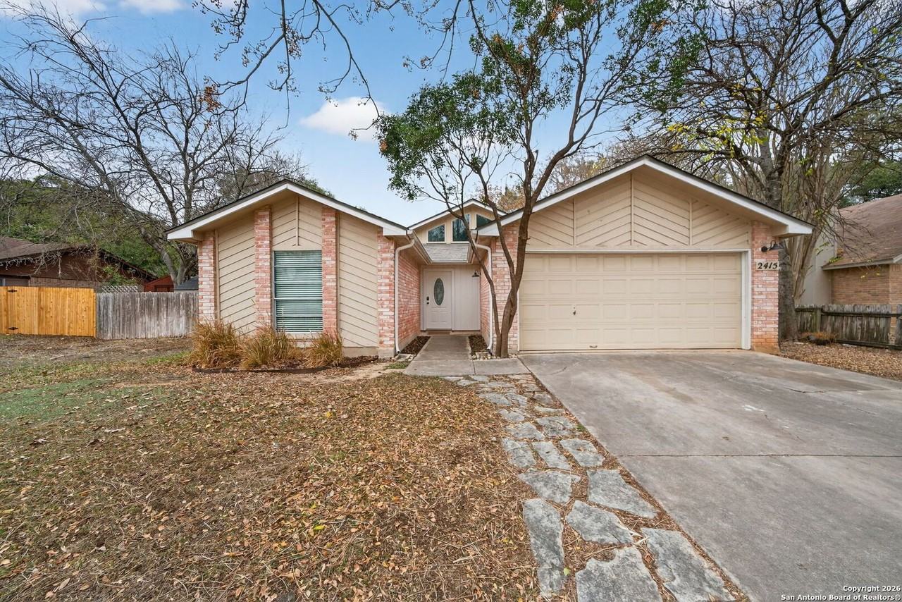 2415 Moss Ter - Photo 2 of 27