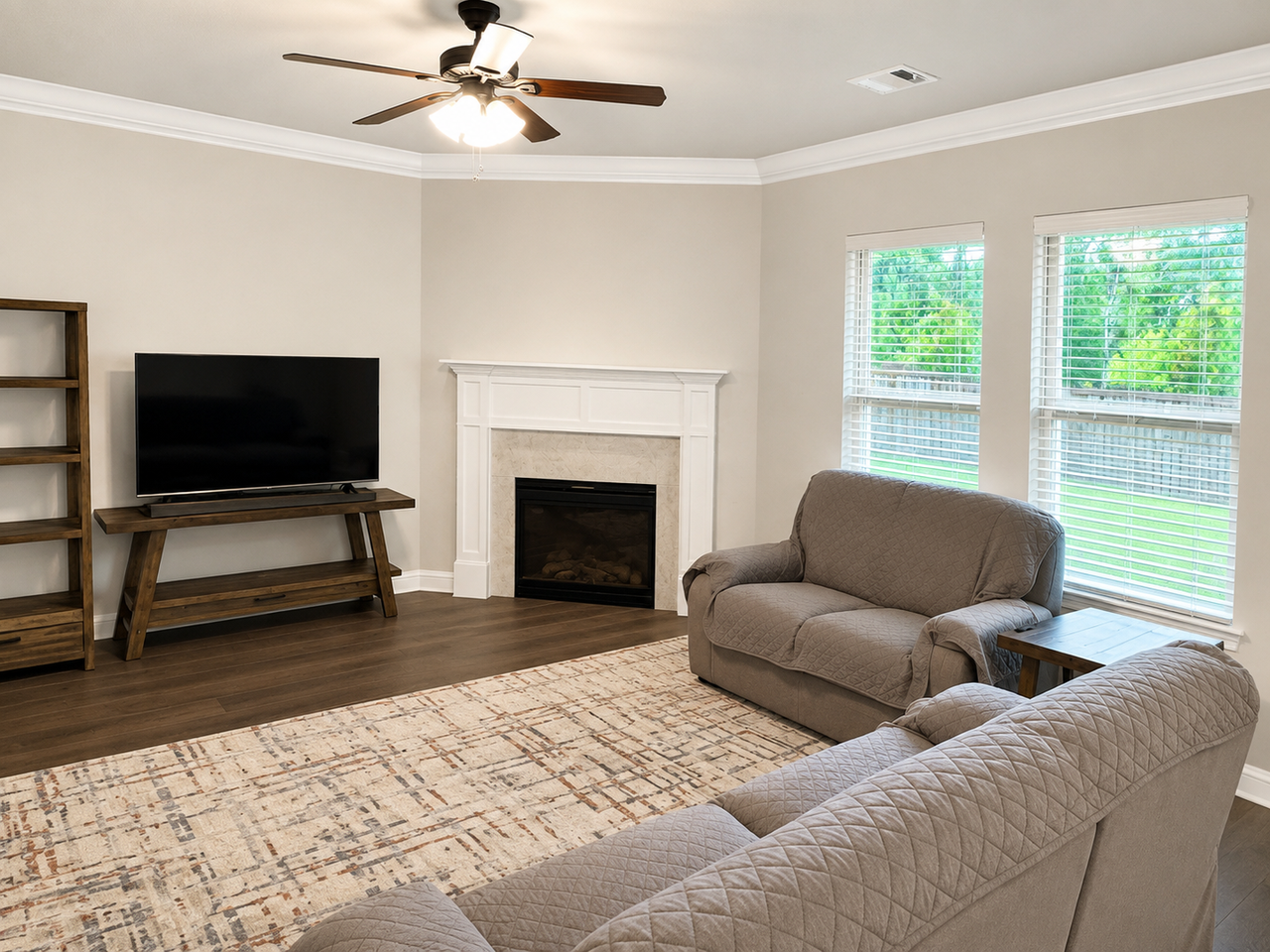 11660 Brookstone Dr - Photo 4 of 20