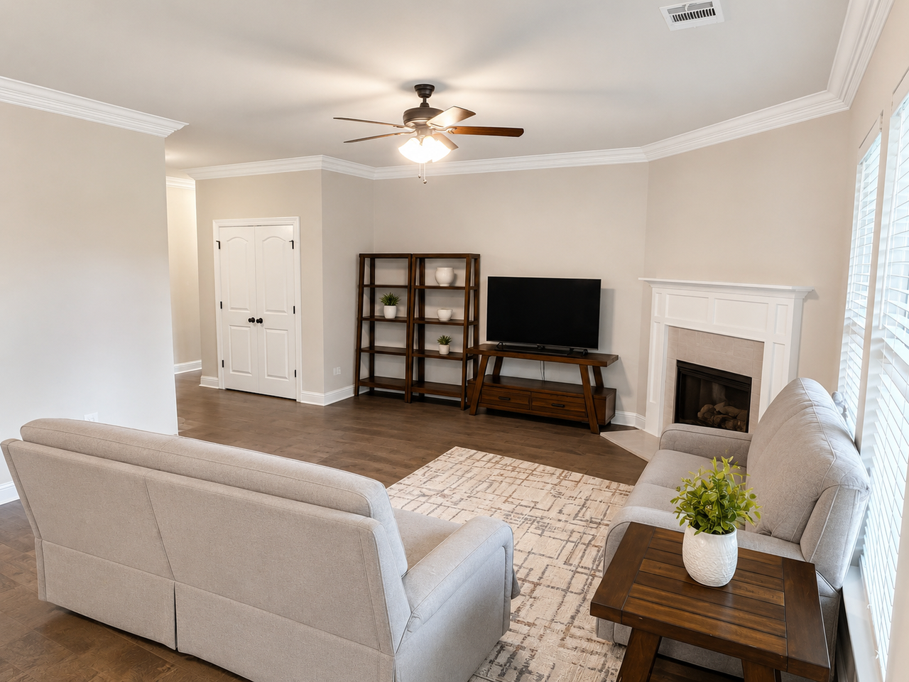 11660 Brookstone Dr - Photo 5 of 20