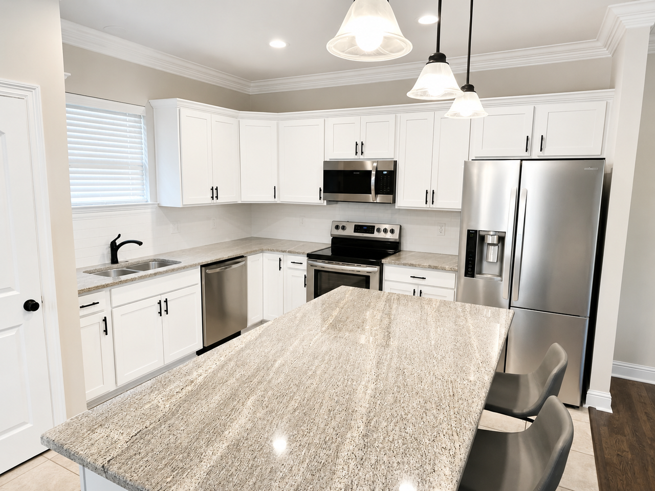 11660 Brookstone Dr - Photo 6 of 20