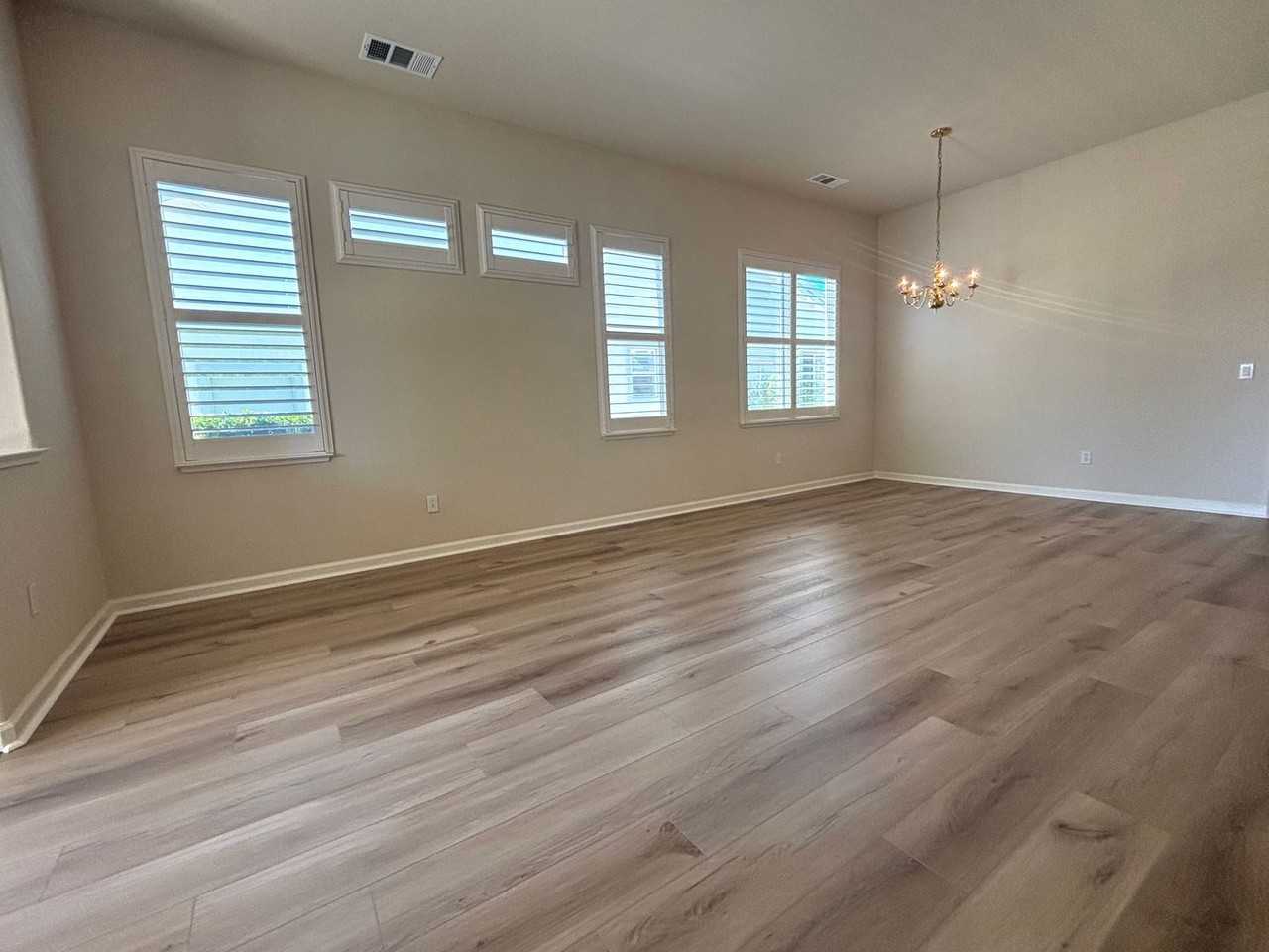 1532 Alton Ln - Photo 3 of 31