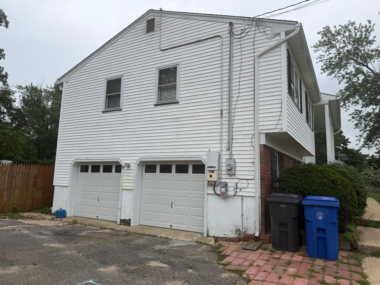 536 Skylark Dr - Photo 3 of 35