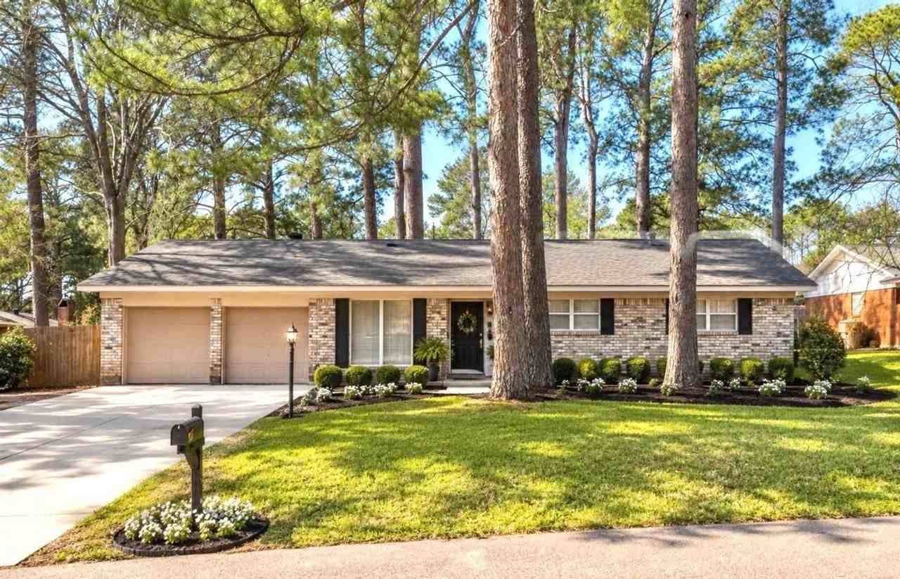 9346 Shartel Dr - Photo 2 of 31