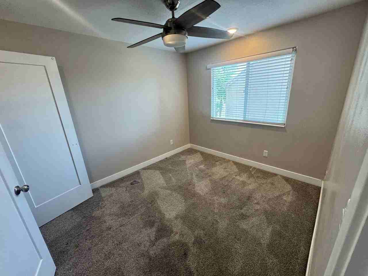 1583 W 1170 N - Photo 5 of 13