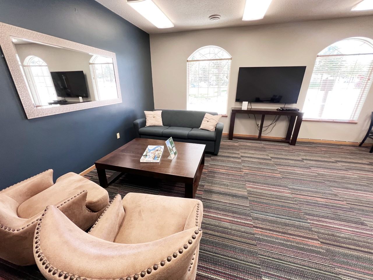 Eagle Creek Townhomes - Photo 7 of 13