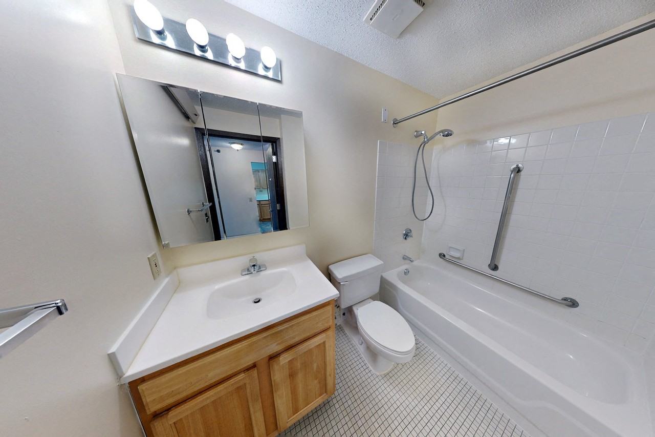 Rockwood Place Senior Apartments - Photo 4 of 19