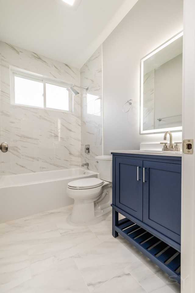 717 North Parkside Avenue #1 - Photo 6 of 10