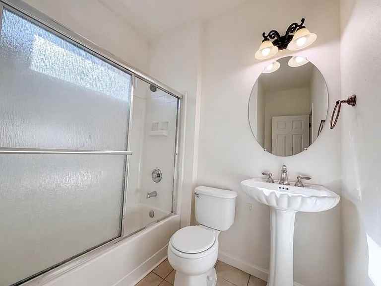 2805 Aquamarine Circle - Photo 6 of 7