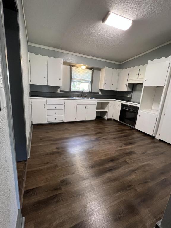 229 E 54th St N - Photo 6 of 18