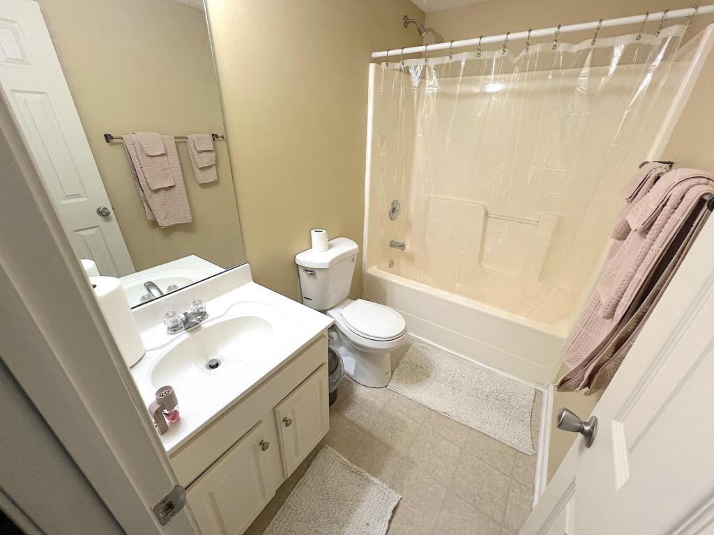 6364 Dorsett Shoals Rd - Photo 4 of 13