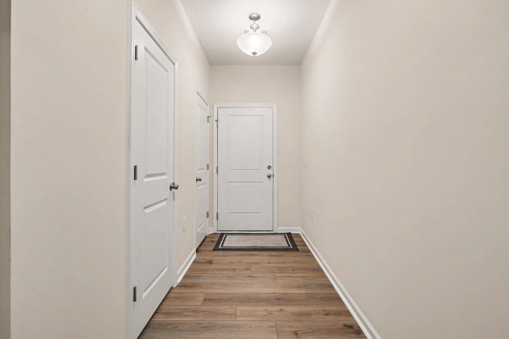 909 Falls Grove Trl - Photo 4 of 29