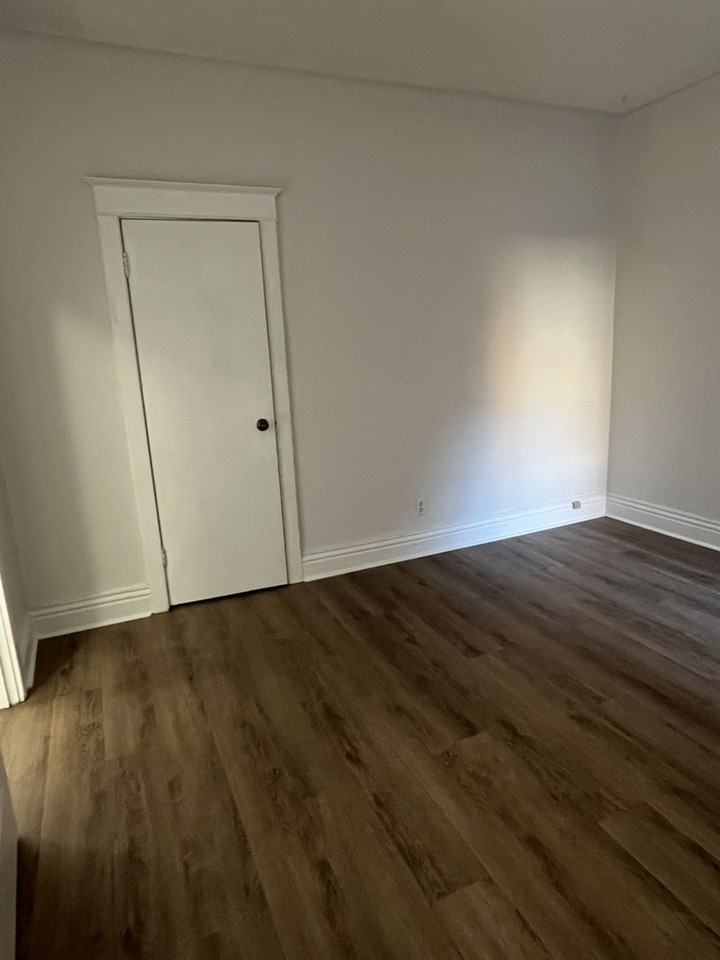 387 Roncesvalles Ave - Photo 7 of 20