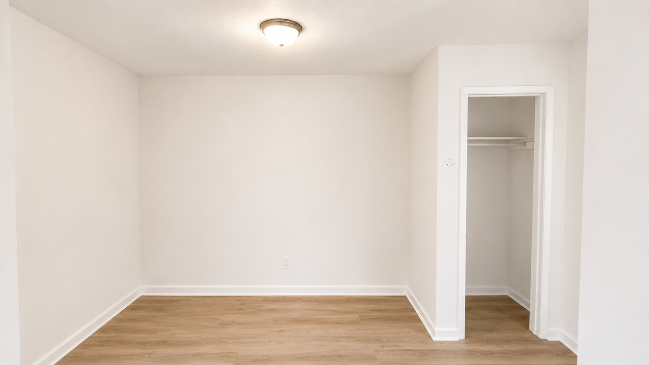 817 S 11th St Apt A #A - Photo 2 of 8