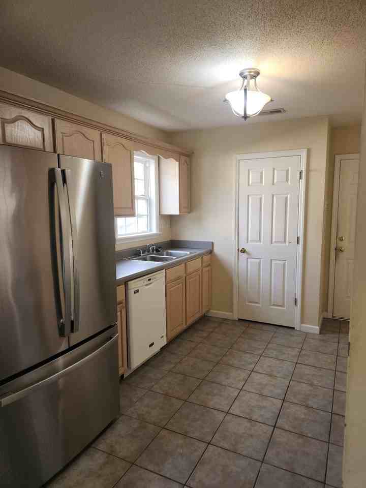 107 Pollard Dr #107POLLARD - Photo 2 of 13