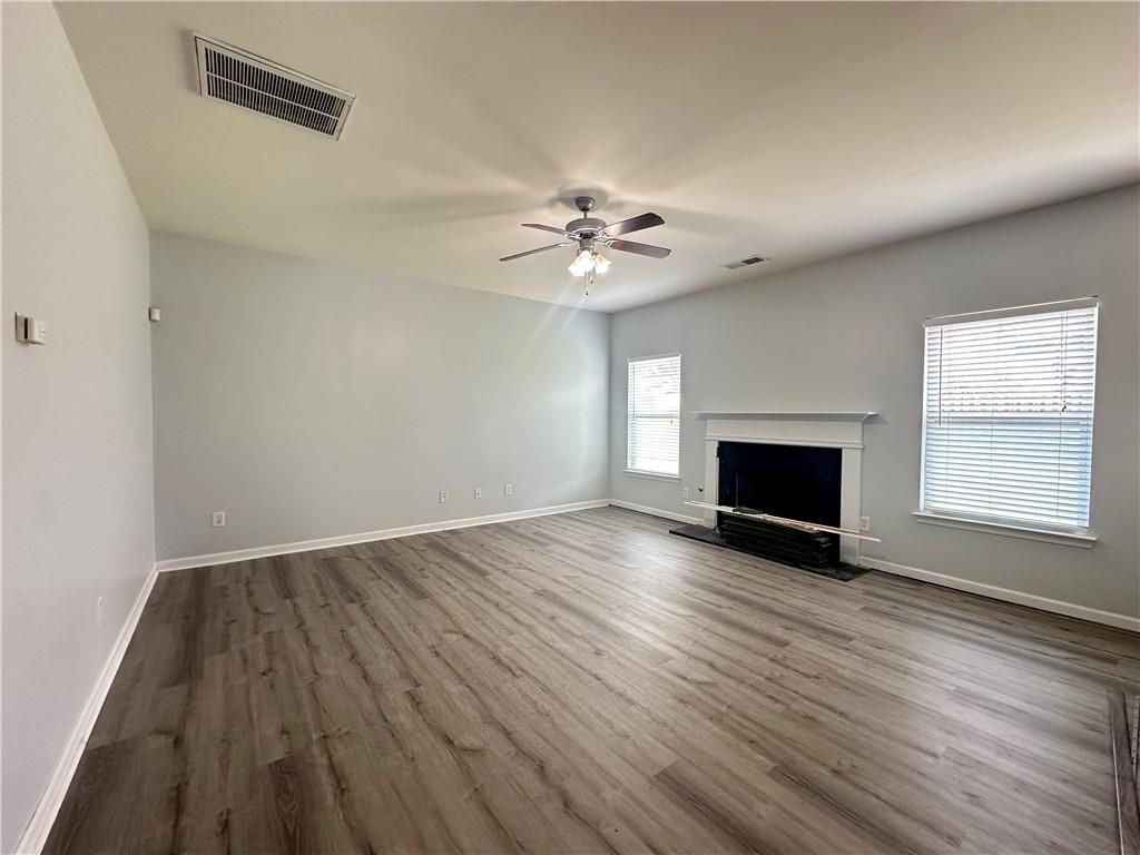1335 Rocky Shoals Ln - Photo 3 of 22