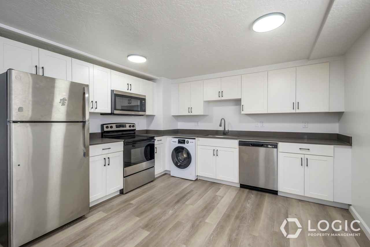 61 S St - Photo 6 of 8