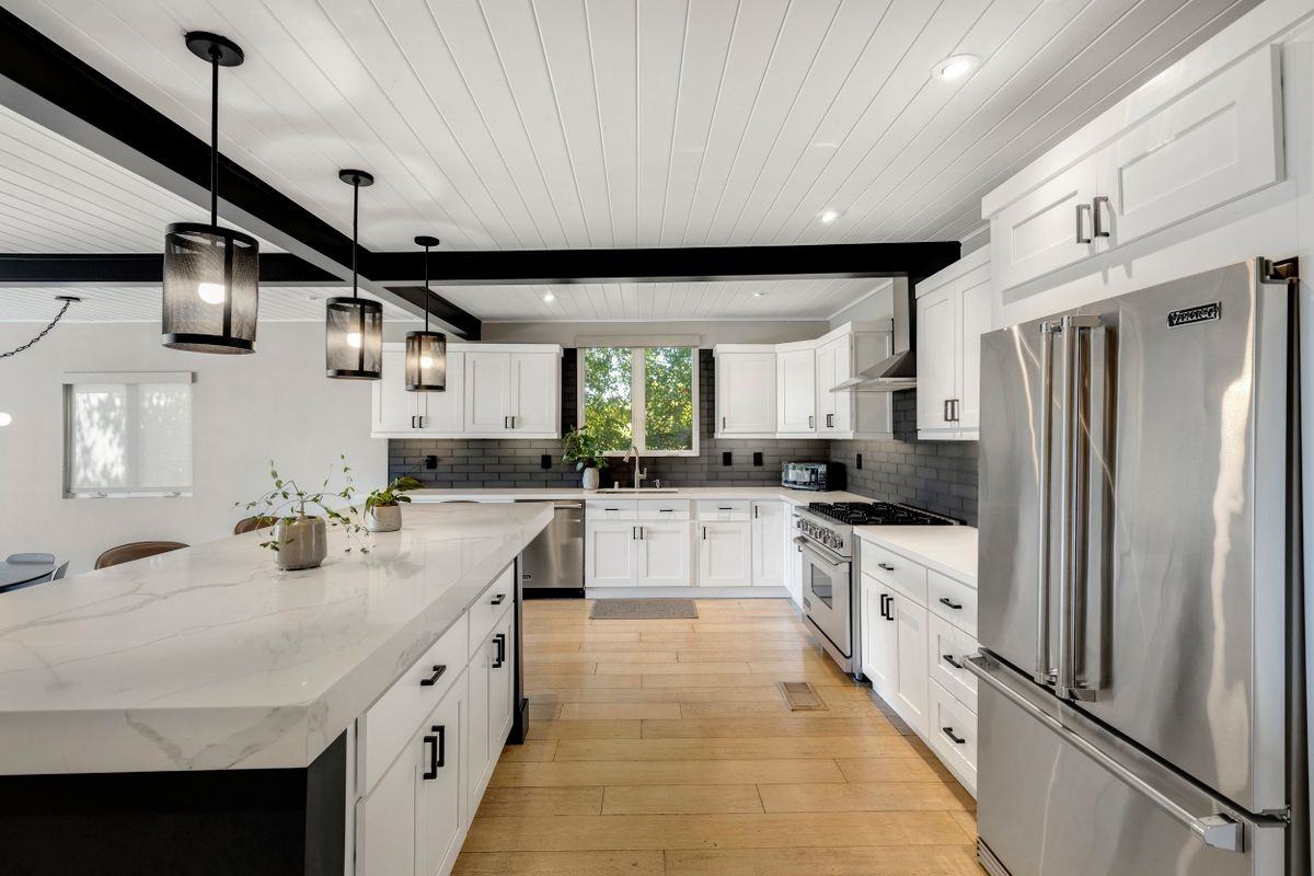 11661 Picturesque Dr - Photo 5 of 26