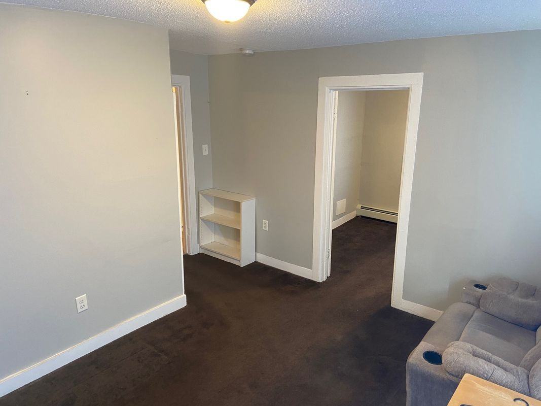 6 5th St ##6b - Photo 2 of 7