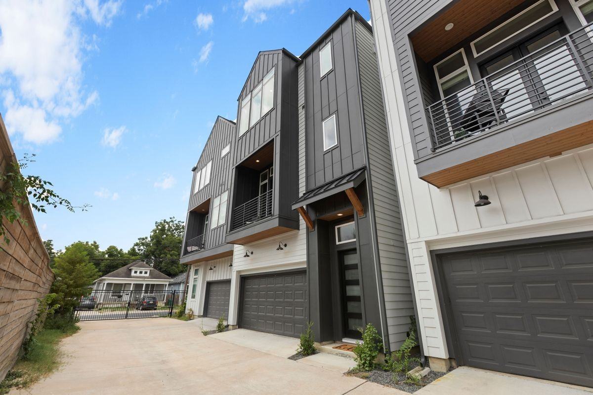 1410 Milby St ##C - Photo 2 of 29