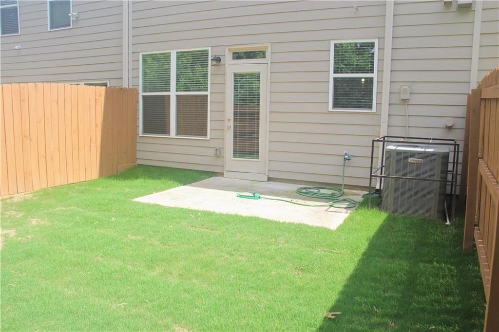 5336 Brooklands Dr - Photo 3 of 25