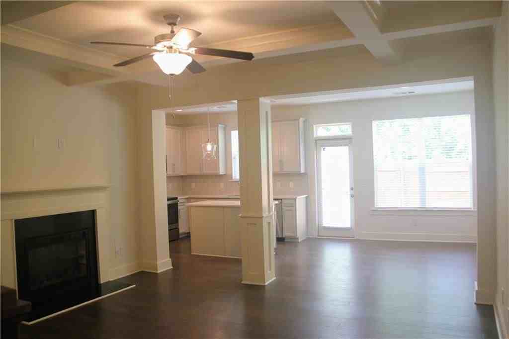 5336 Brooklands Dr - Photo 5 of 25