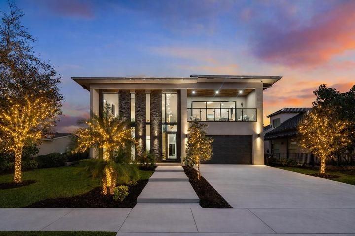 1308 Avocado Isle - Photo 2 of 28