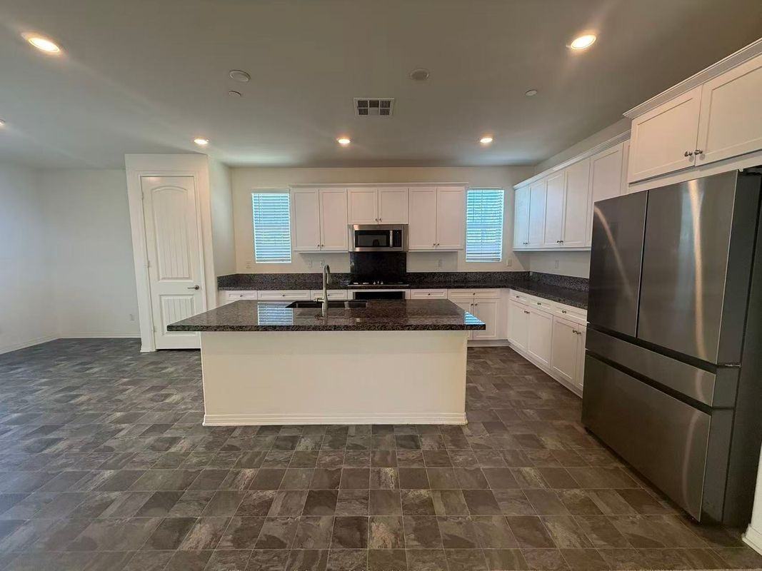 16725 Stags Leap Ln - Photo 2 of 13