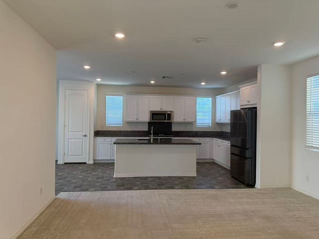 16725 Stags Leap Ln - Photo 3 of 13
