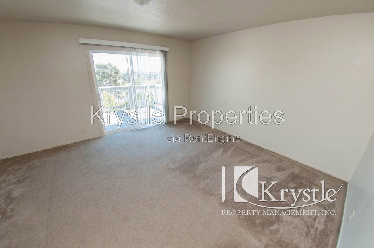 3366 Tennessee St #12 - Photo 6 of 11