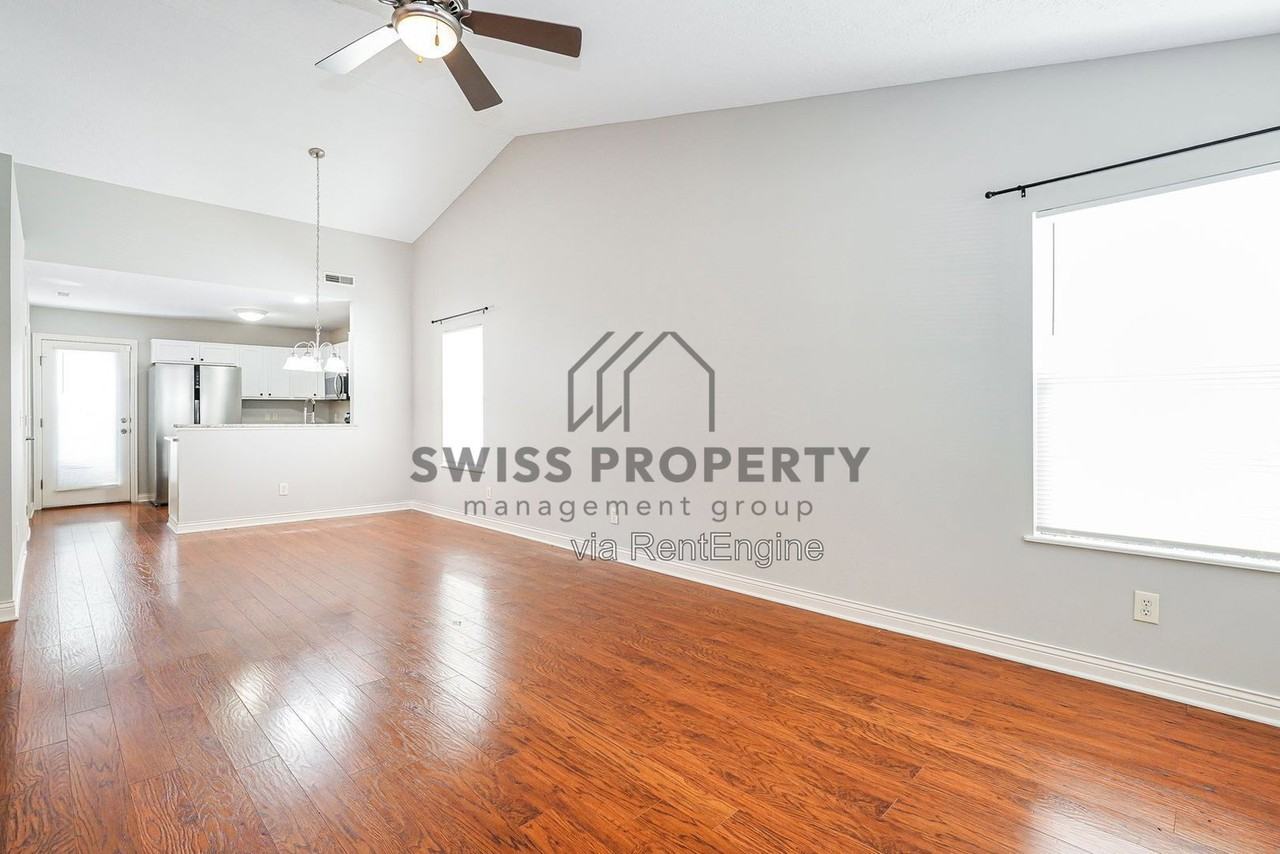 7199 Normanton Dr - Photo 2 of 15