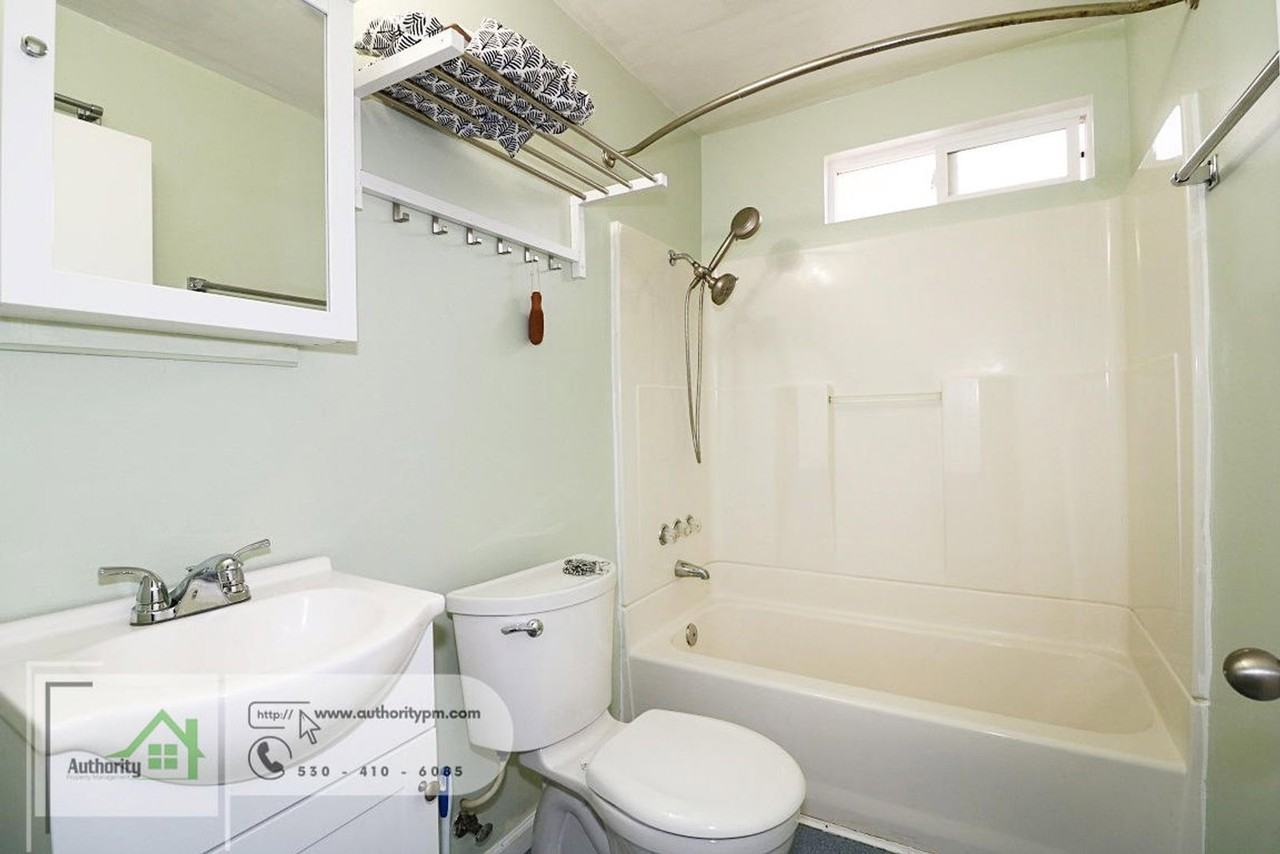 6530 Dale Ln - Photo 6 of 16