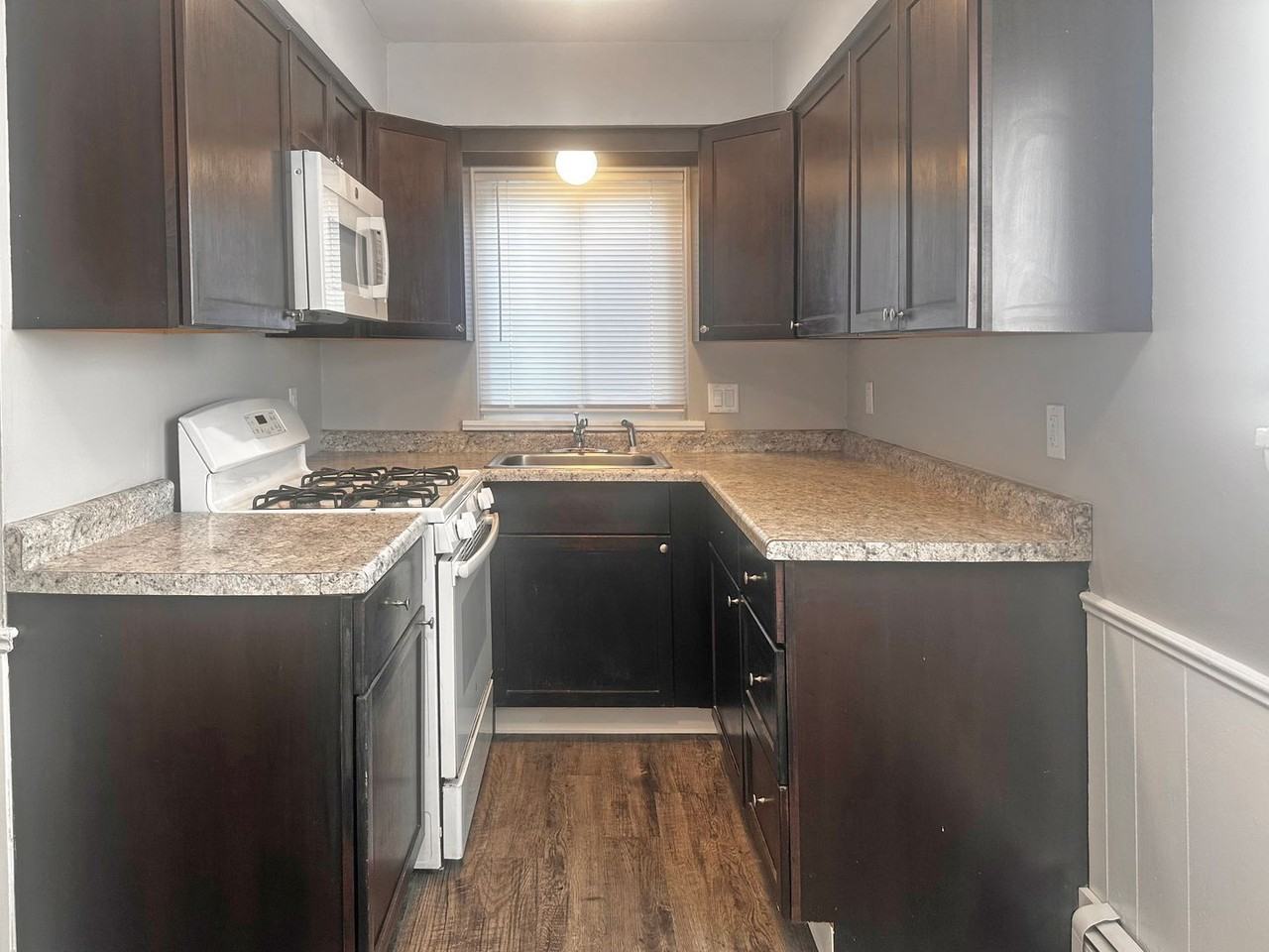 3453 Hubal Ave Sw #1 - Photo 5 of 7