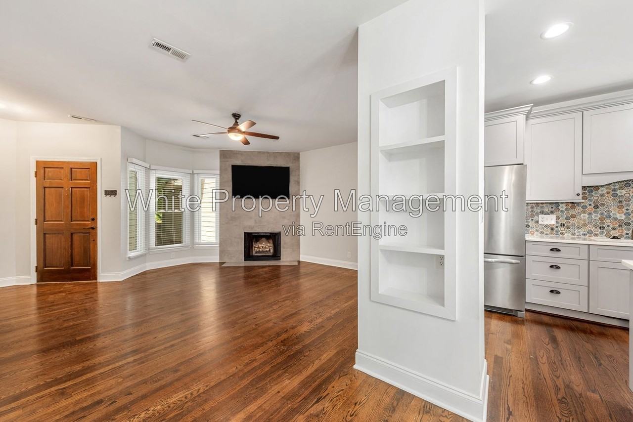 437 Clarkson Green St - Photo 4 of 30