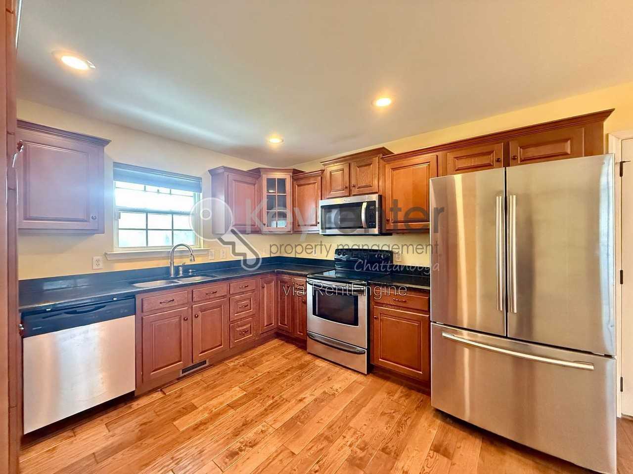 7356 Tiercel Dr - Photo 2 of 20