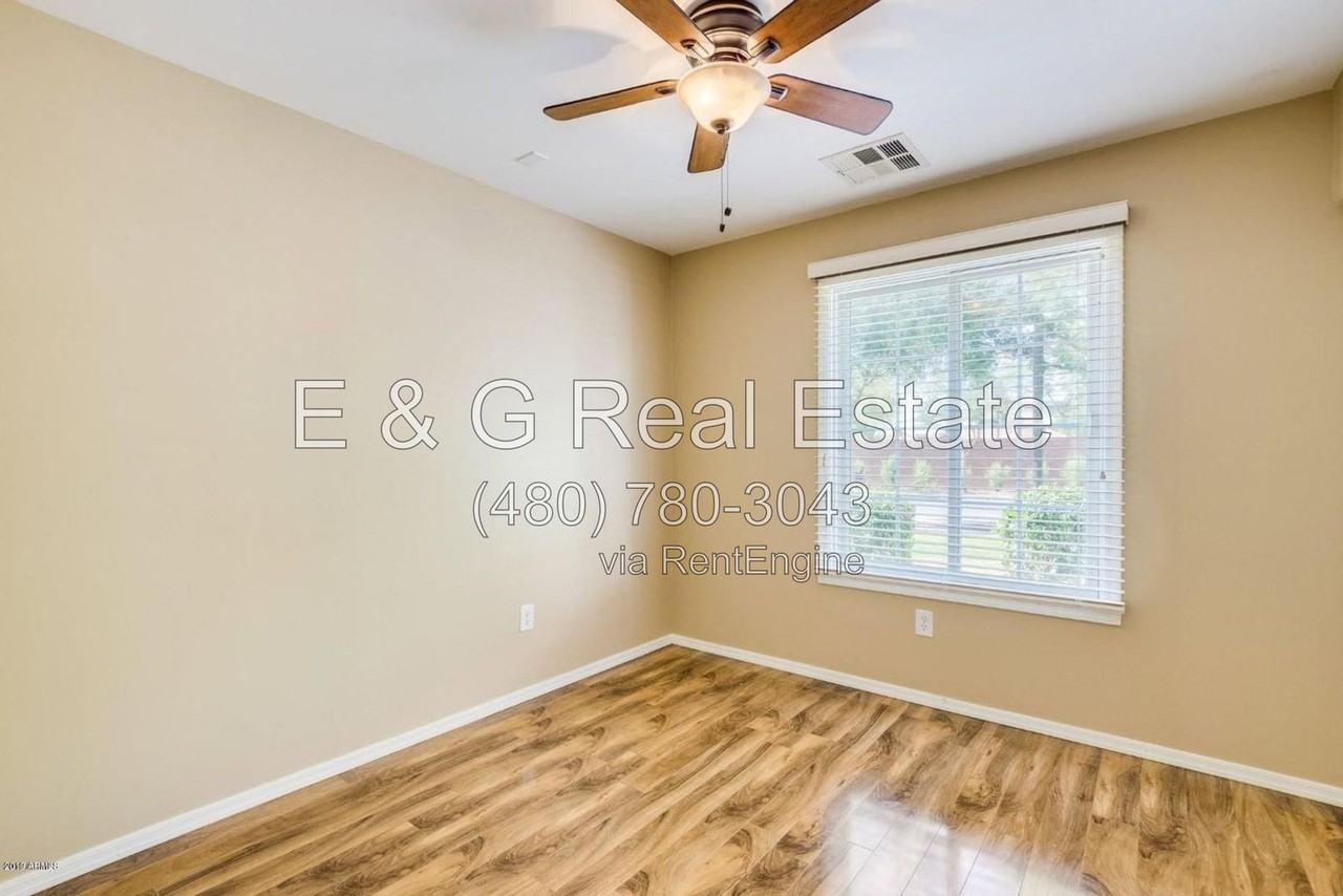 3642 E Horace Dr - Photo 4 of 32