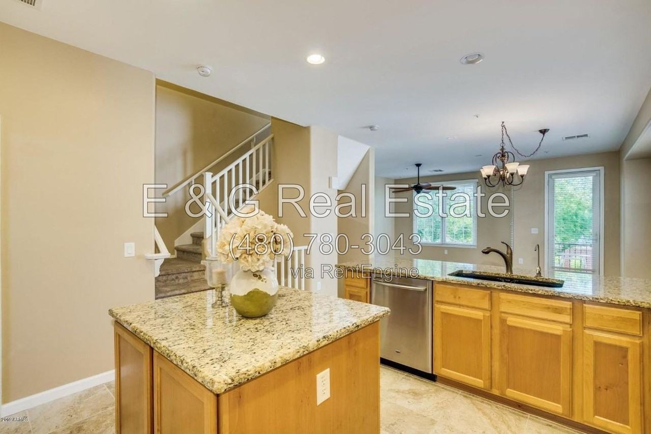 3642 E Horace Dr - Photo 6 of 32