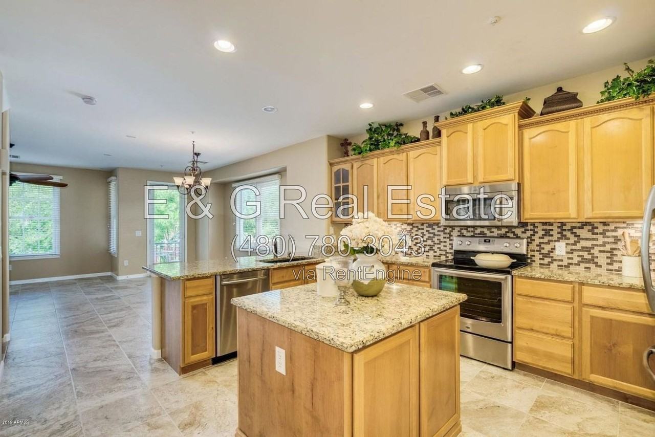 3642 E Horace Dr - Photo 7 of 32