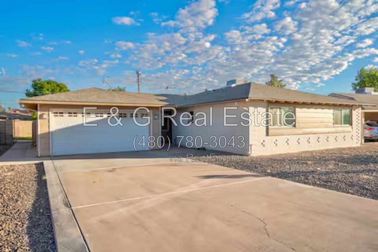 6420 E Lewis Ave - Photo 2 of 32