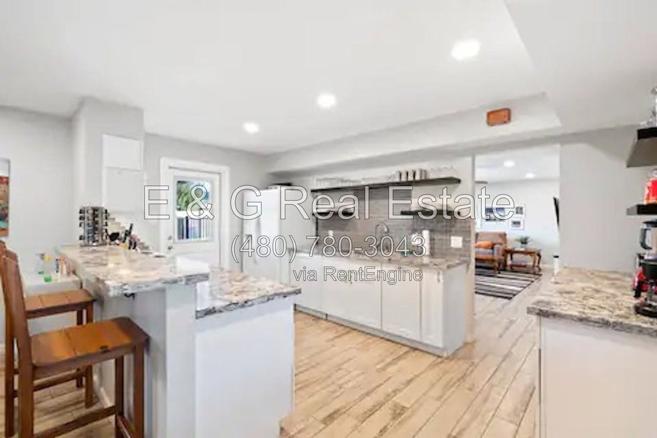 6420 E Lewis Ave - Photo 4 of 32
