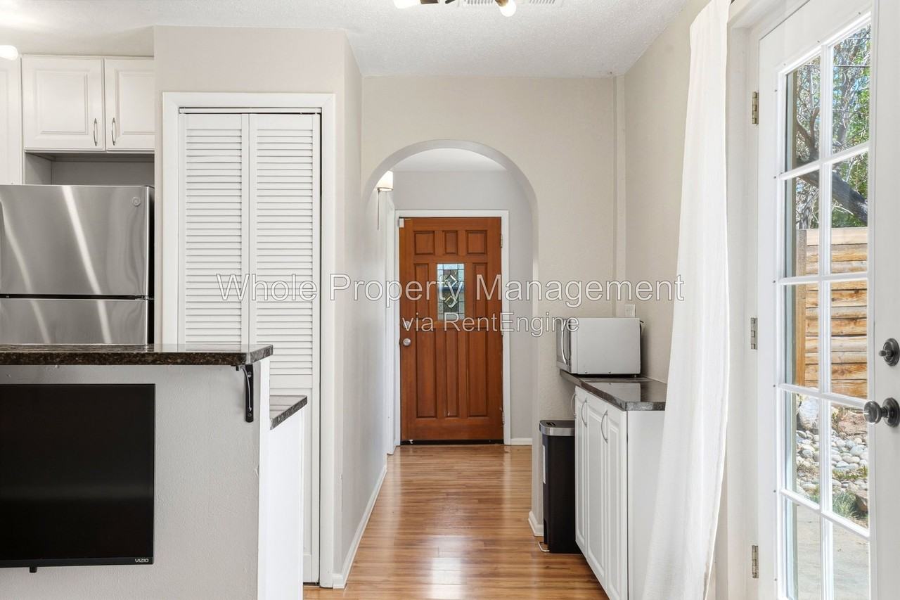 3705 Zuni St - Photo 3 of 23