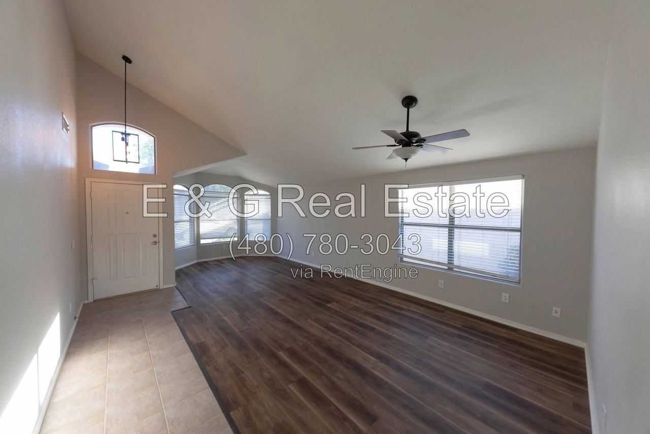 1777 E Tyson St - Photo 5 of 39