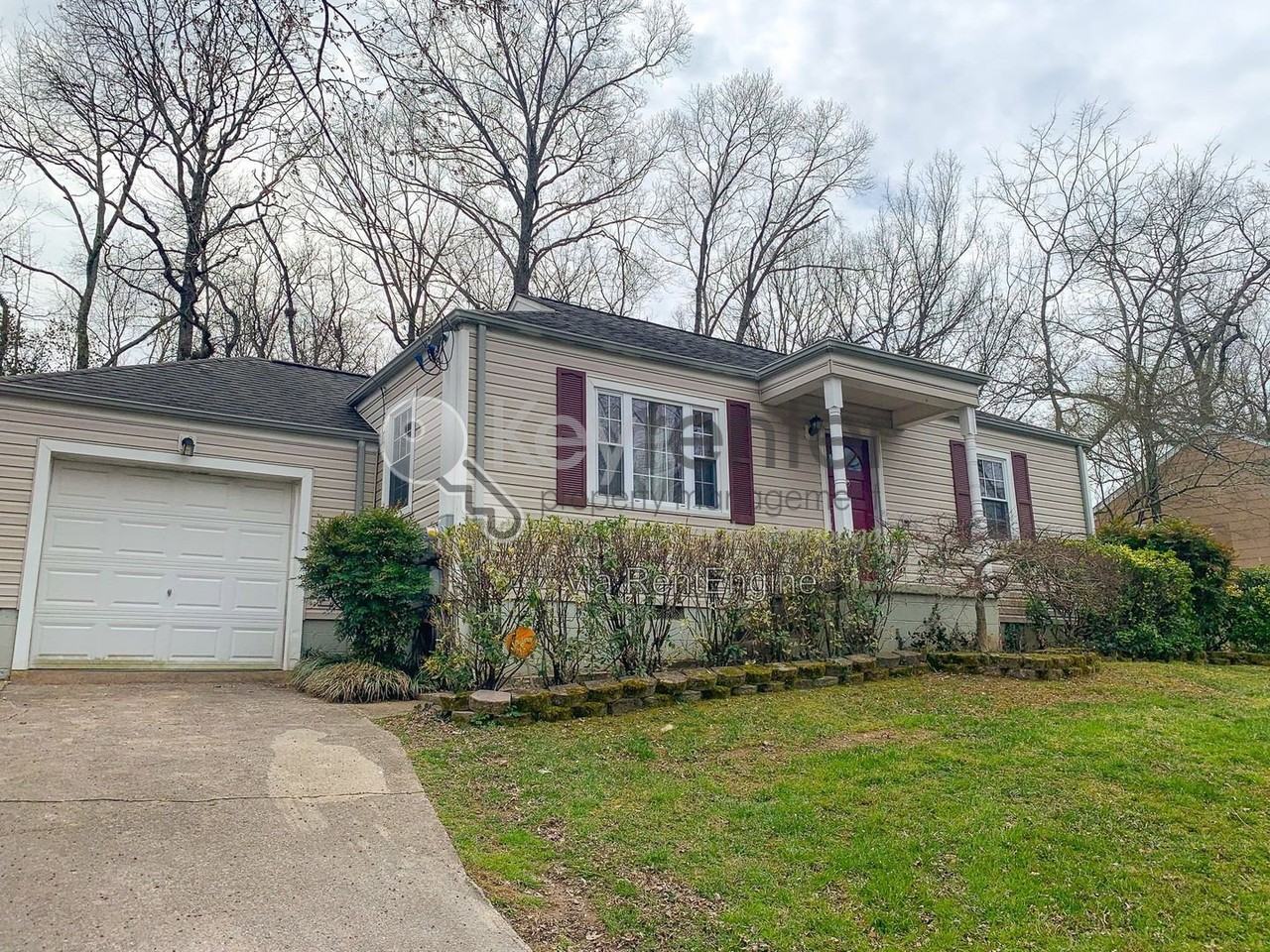 1410 Elm St - Photo 2 of 11