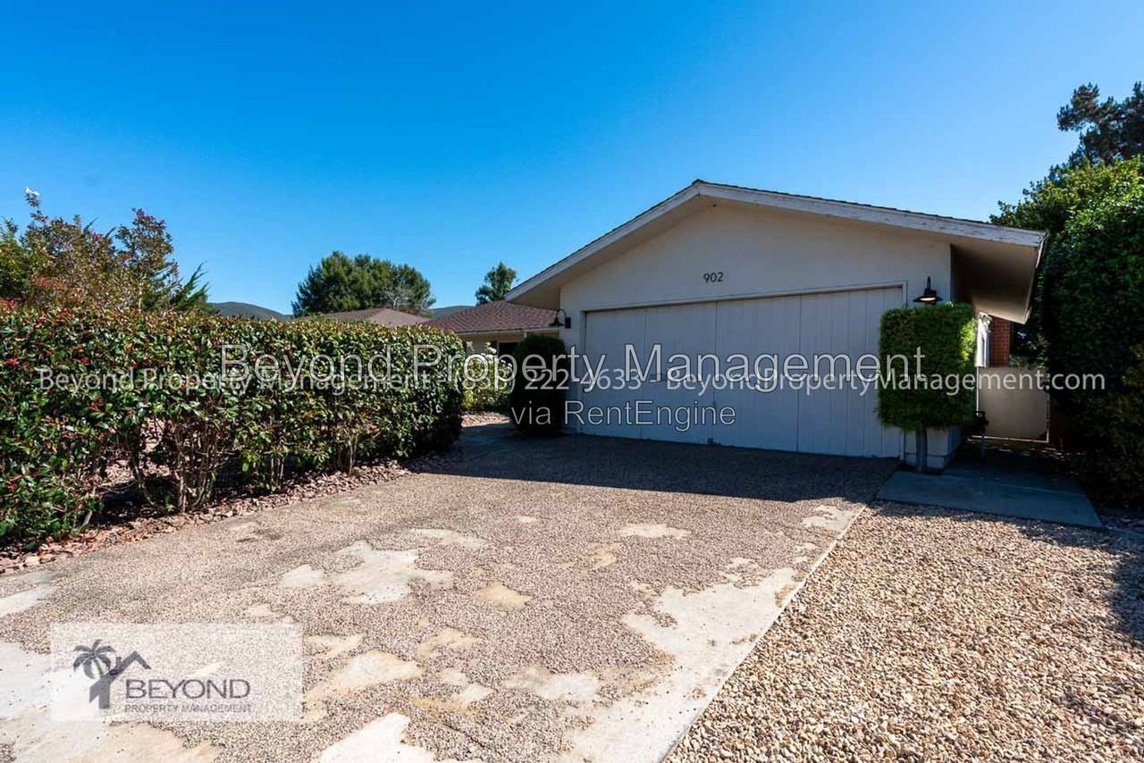 902 La Sombra Dr - Photo 2 of 23