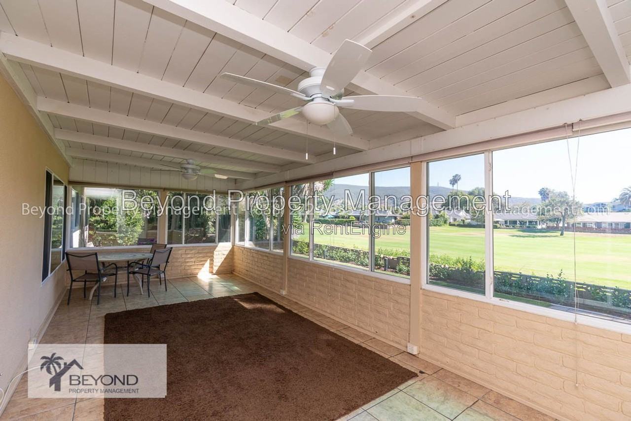 902 La Sombra Dr - Photo 4 of 23