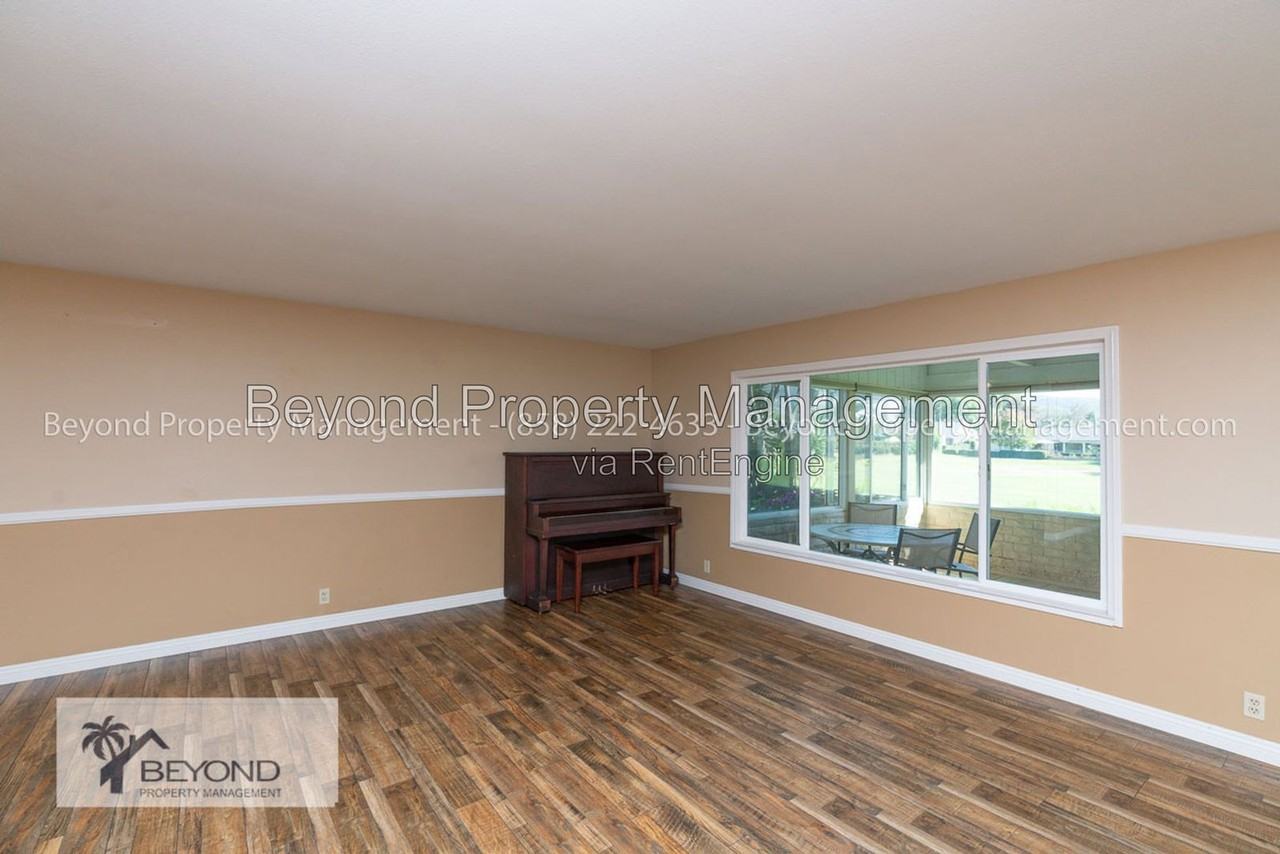 902 La Sombra Dr - Photo 7 of 23