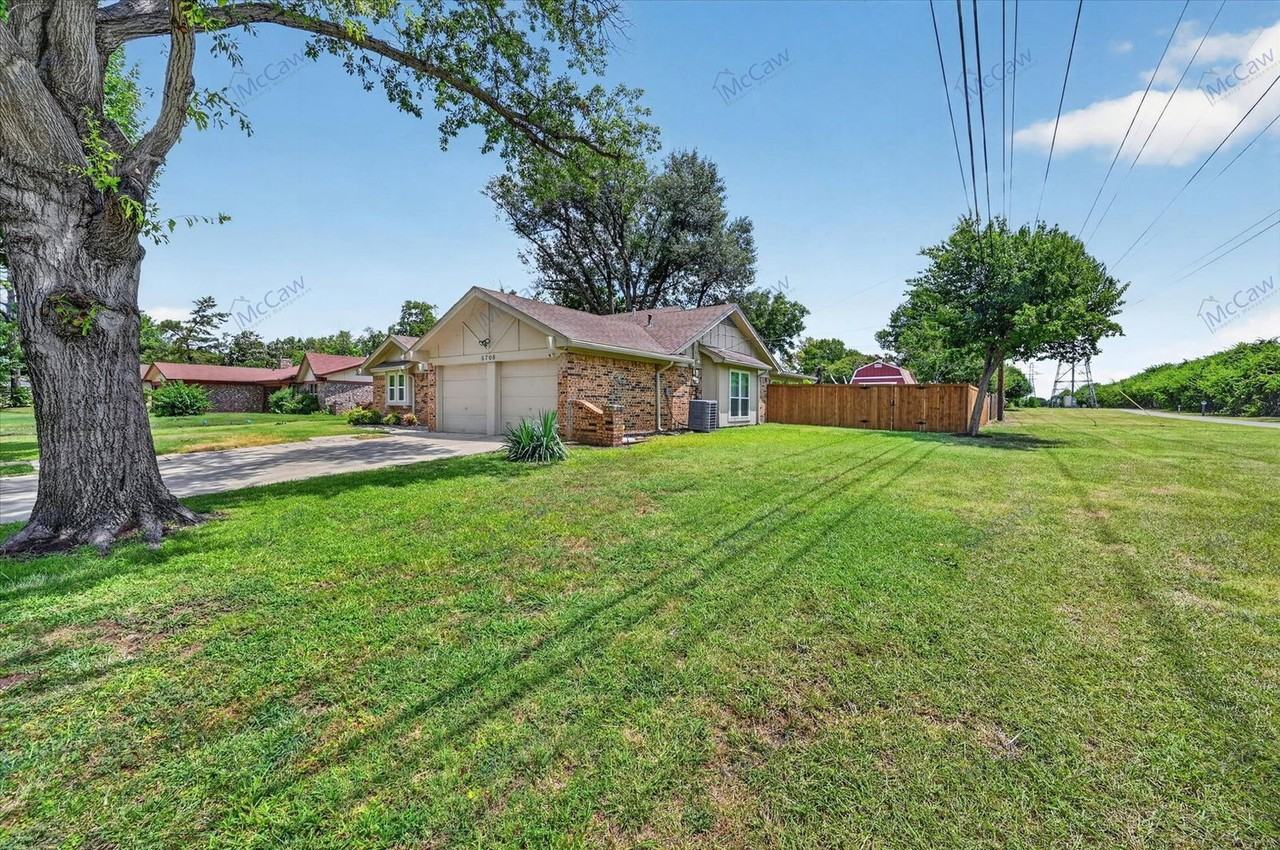 5708 Stone Dr - Photo 2 of 20