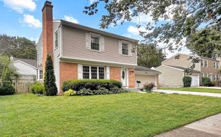 featured image of 2236 Elmwood Dr Se