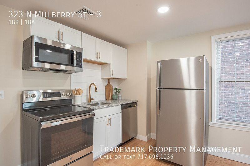323 N Mulberry St #3 - Photo 5 of 15
