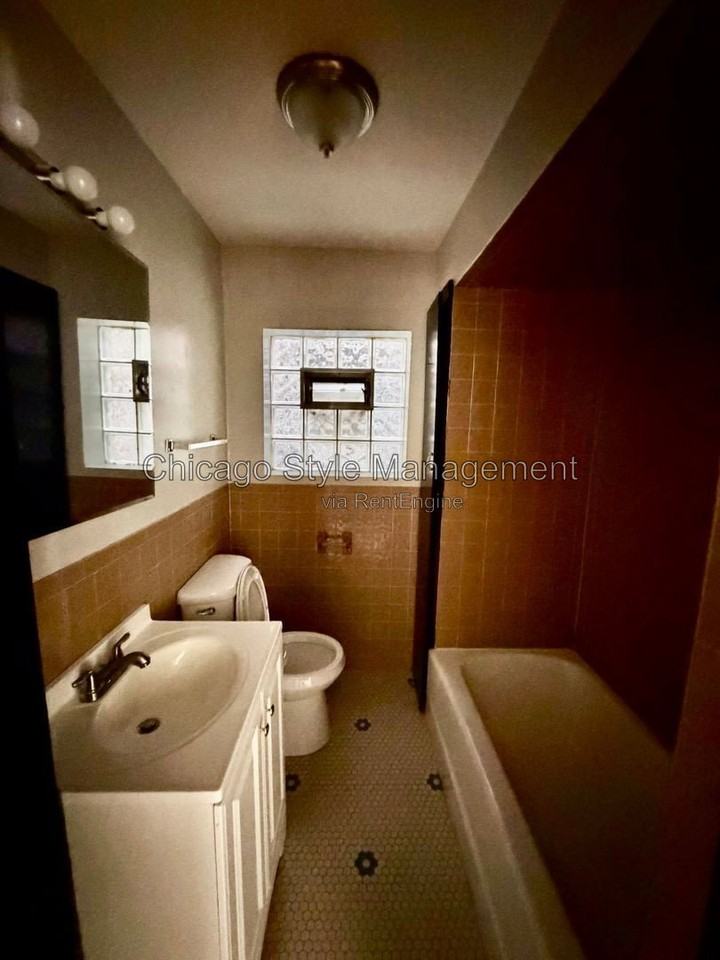 2950 W 61st St #2 - Photo 4 of 7